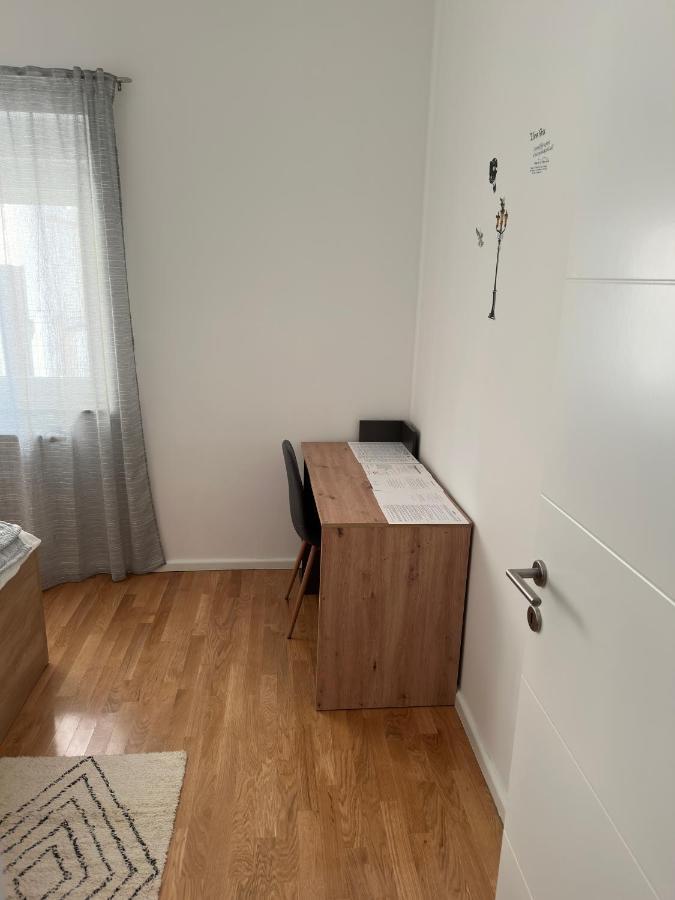 City Rent 1 โอซีเยก ภายนอก รูปภาพ